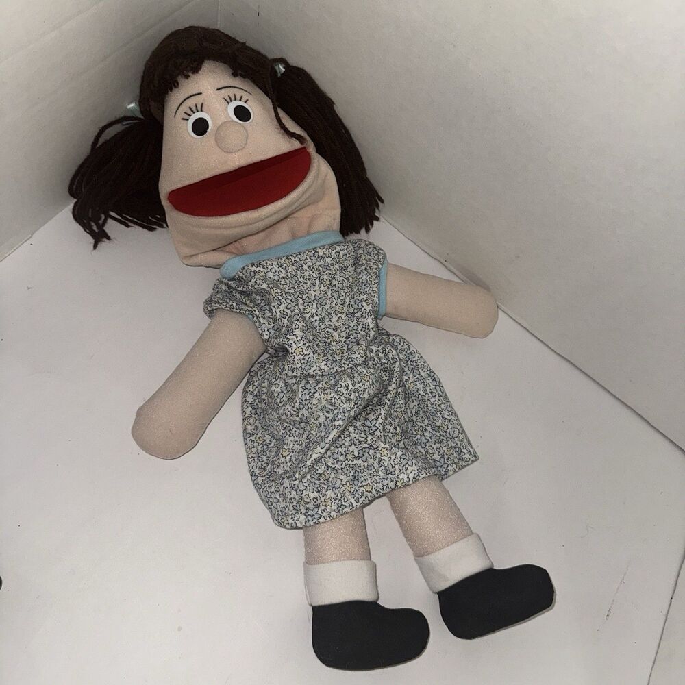 Vintage Puppet Partners Girl Pigtail 14” Classic Hand Puppet Excellent Condition